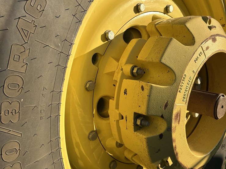 john-deere-6175r-image-39