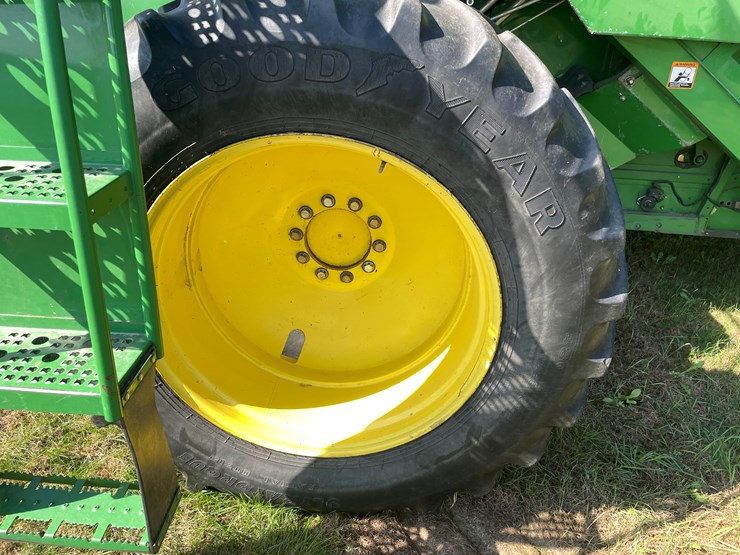 john-deere-9500-image-48