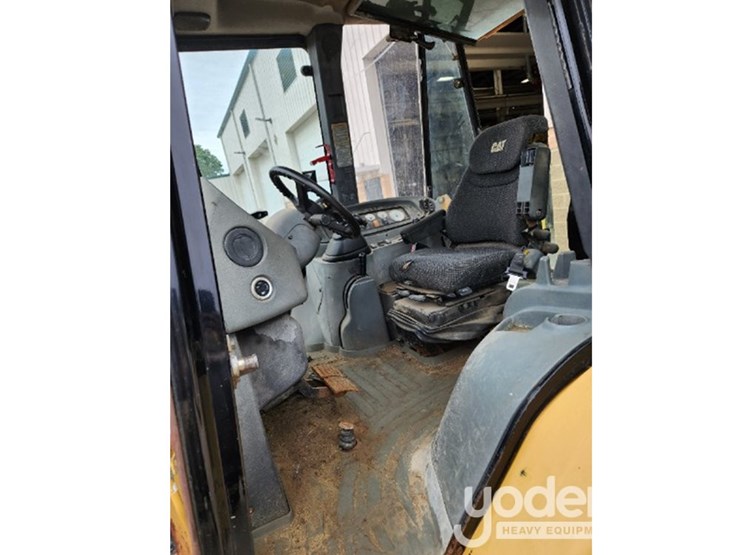 2003-caterpillar-420d-it-image-11