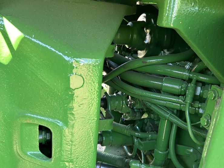 john-deere-8450-image-39