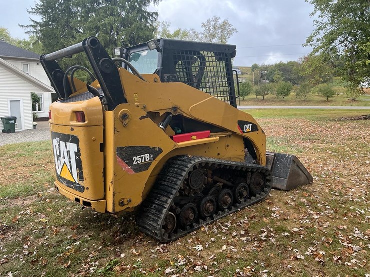 2010-caterpillar-257b-image-5