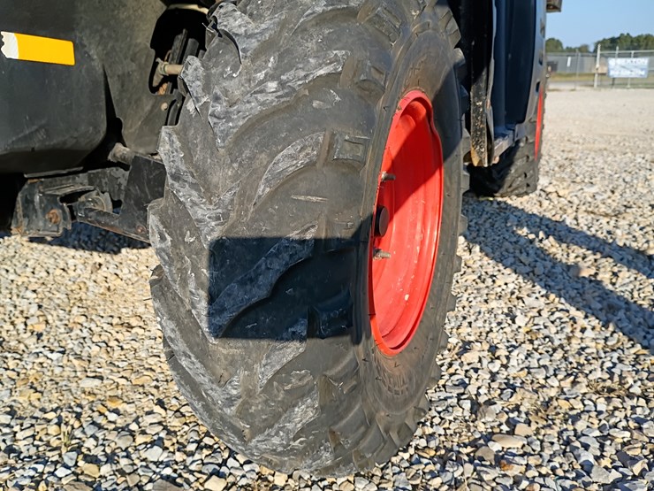 2013-bobcat-3400-image-45