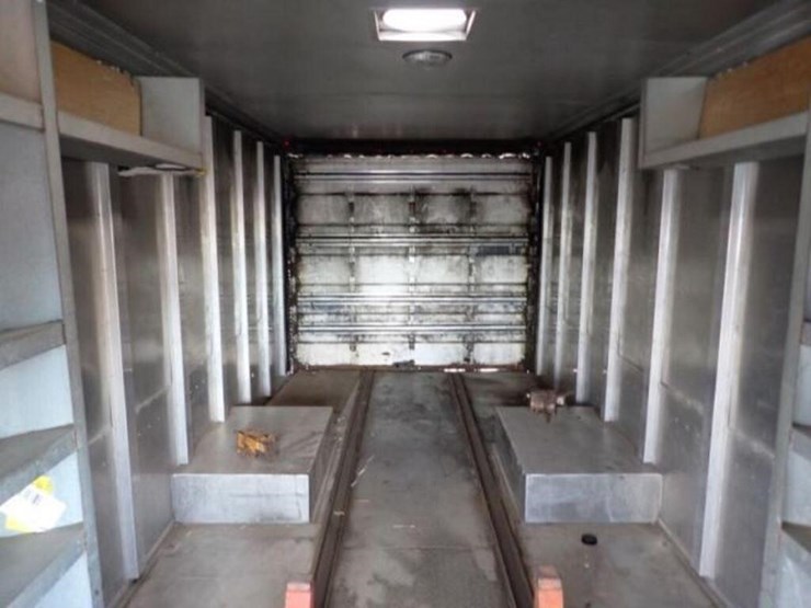 2013-freightliner-mt55-image-22