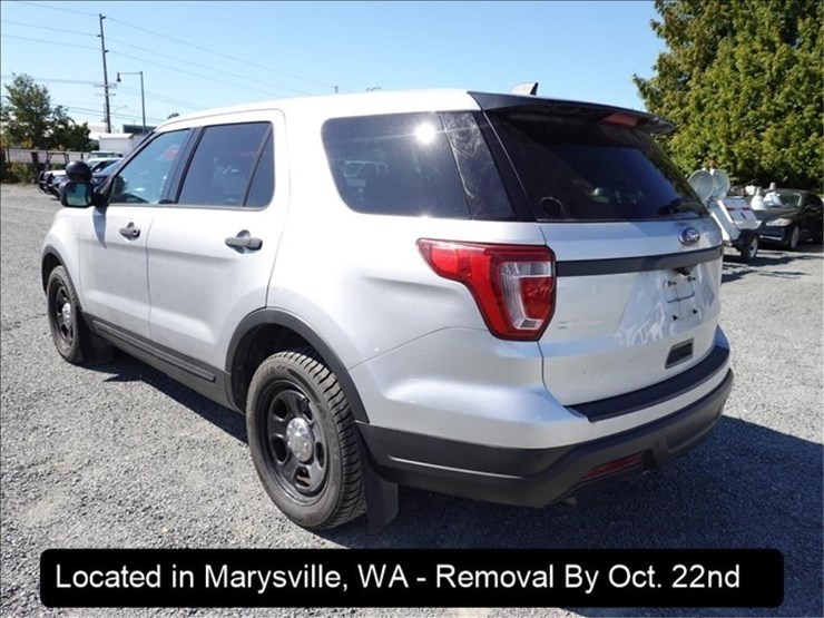 2018-ford-explorer-image-12