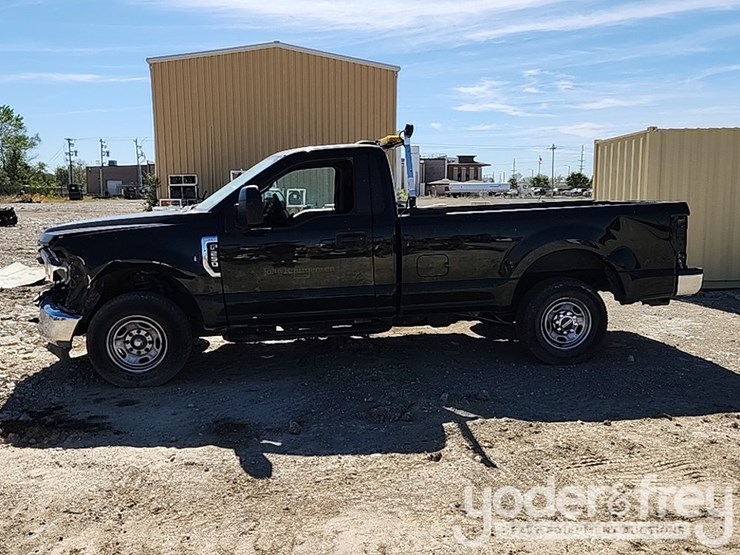 2020-ford-f250-xl-image-6