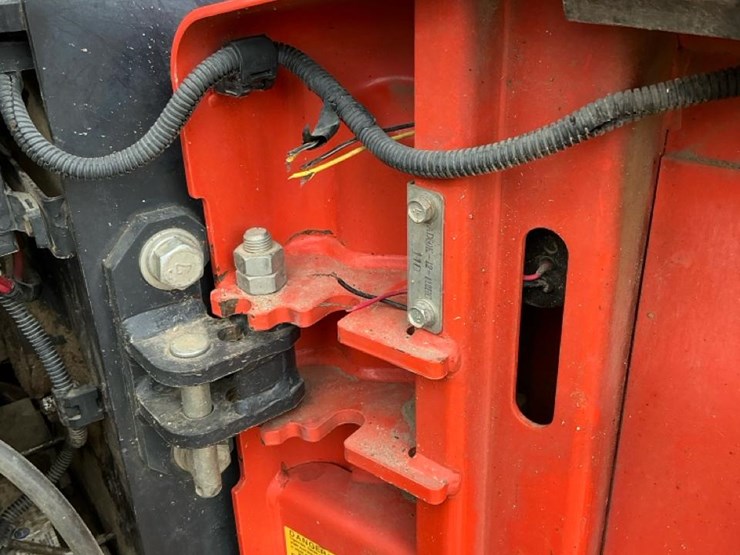 2012-kubota-svl75-image-28