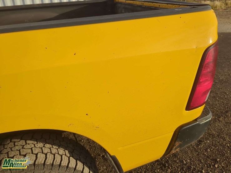2019-ram-1500-classic-image-55