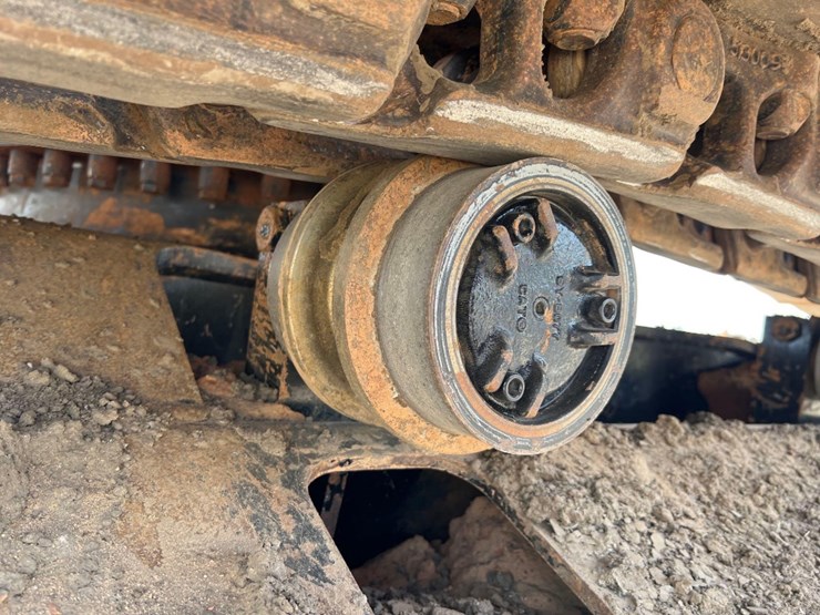 caterpillar-336-image-15