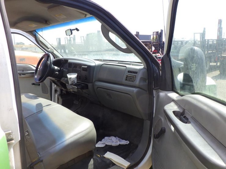 2003-ford-f350-image-7