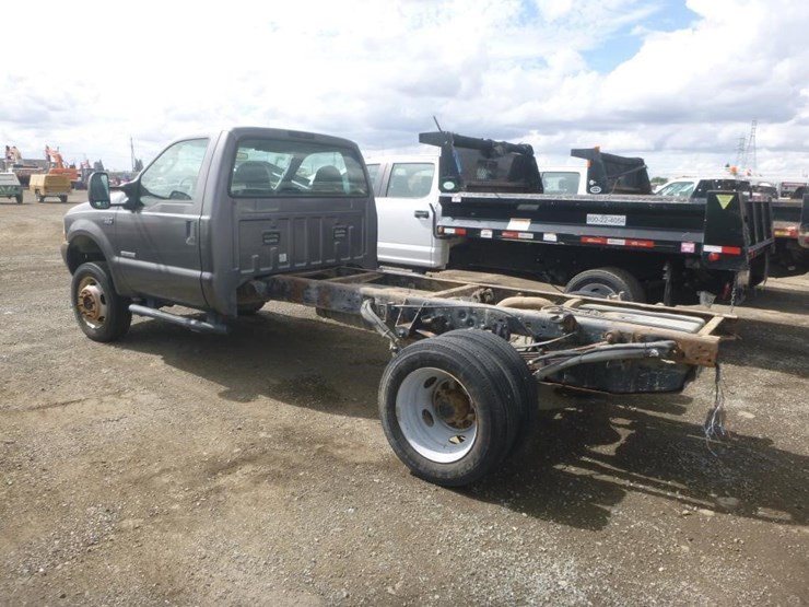 ford-f550-image-4