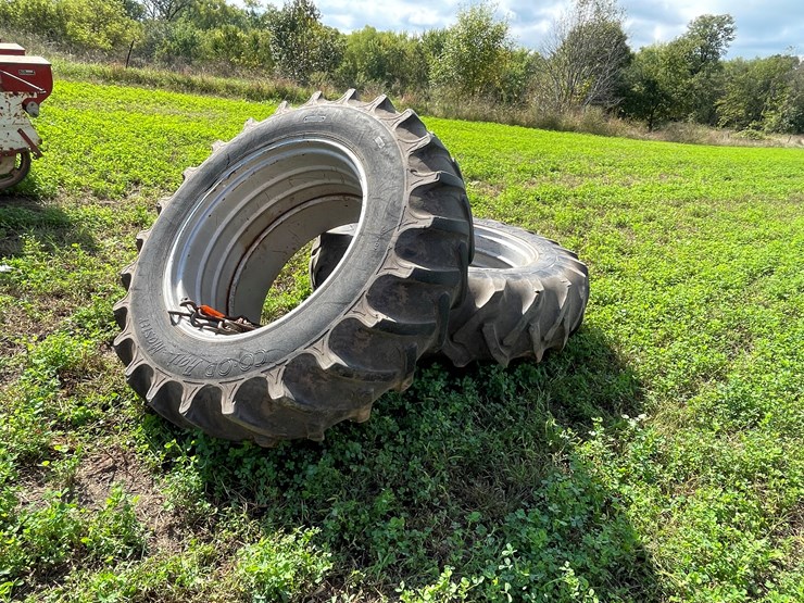 #5013-•-tractor-duals-image-1