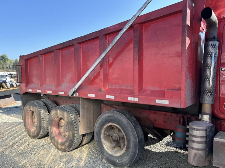 1993-mack-dm690s-image-15