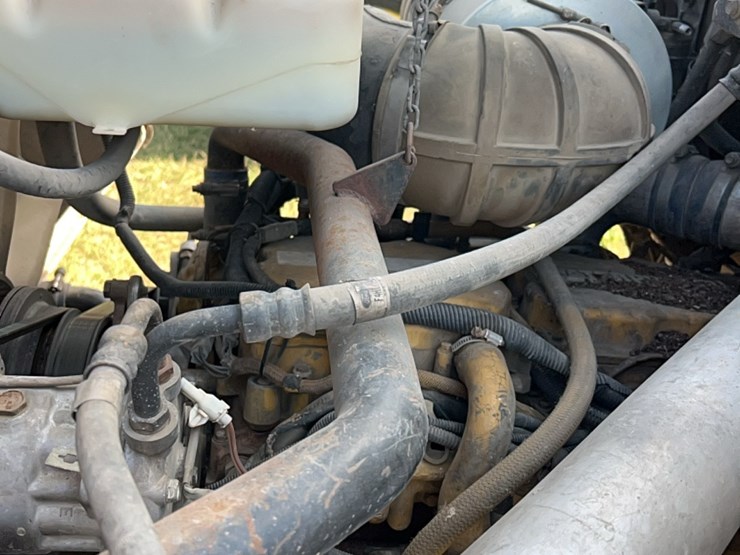 1995-ford-l9000-image-35