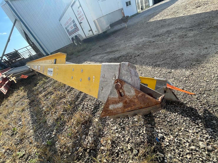 #1899-•-fastenal-fiberglass-extension-ladder-image-4