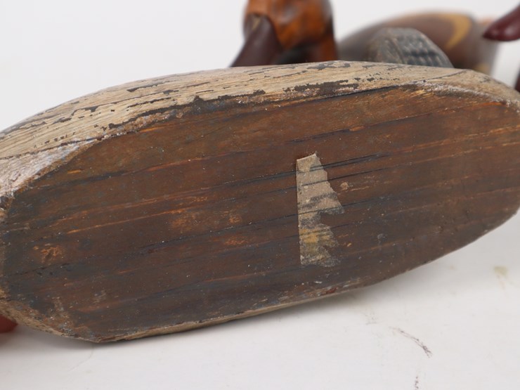 #72-•-#4253-•-(4)-vintage-hand-painted-wood-duck-decoys-image-6