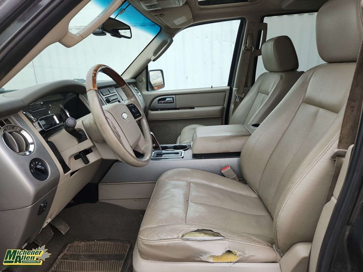 2007-ford-expedition-image-16