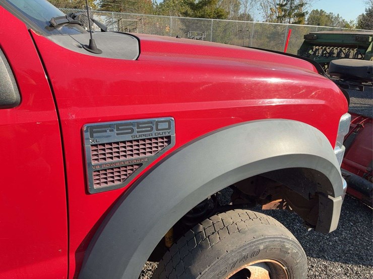 2008-ford-f550-image-21