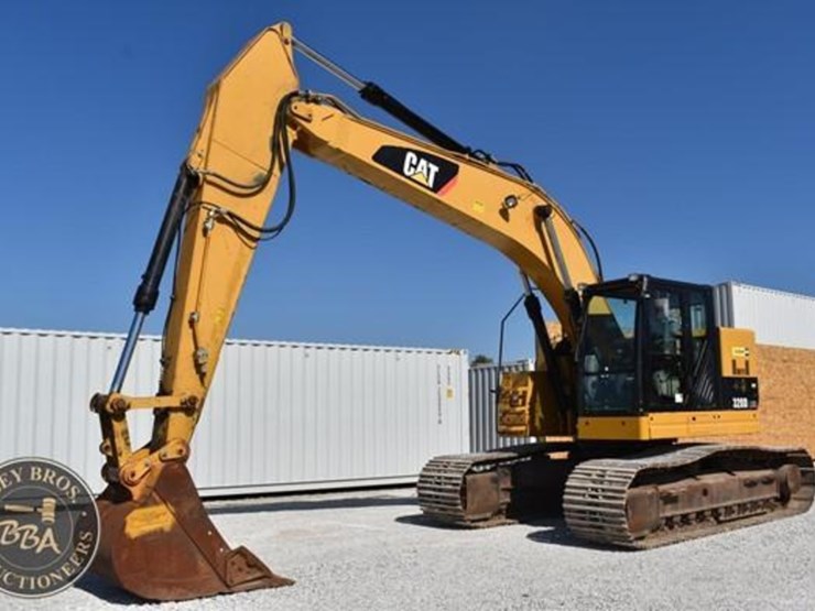 2015-caterpillar-328d-lcr-image-7