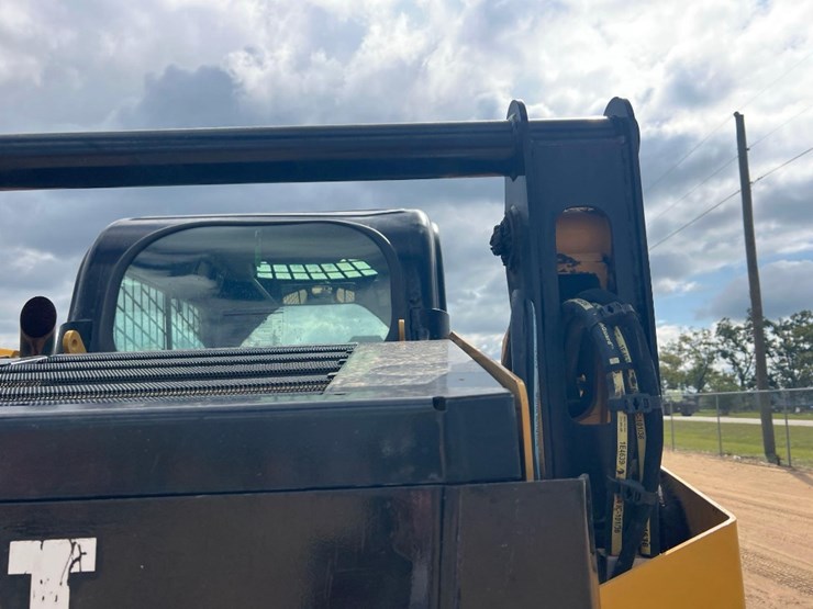 2018-caterpillar-259d-image-18