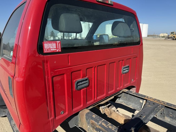 2011-ford-f450-xl-image-26