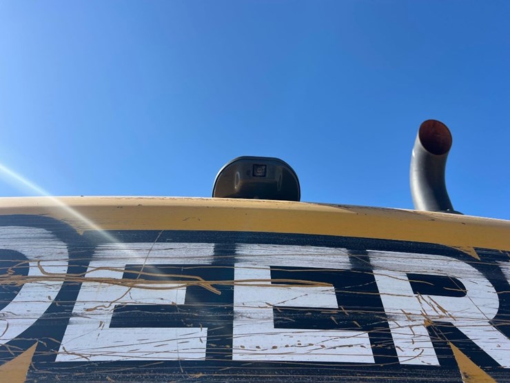 2019-deere-350g-lc-image-27