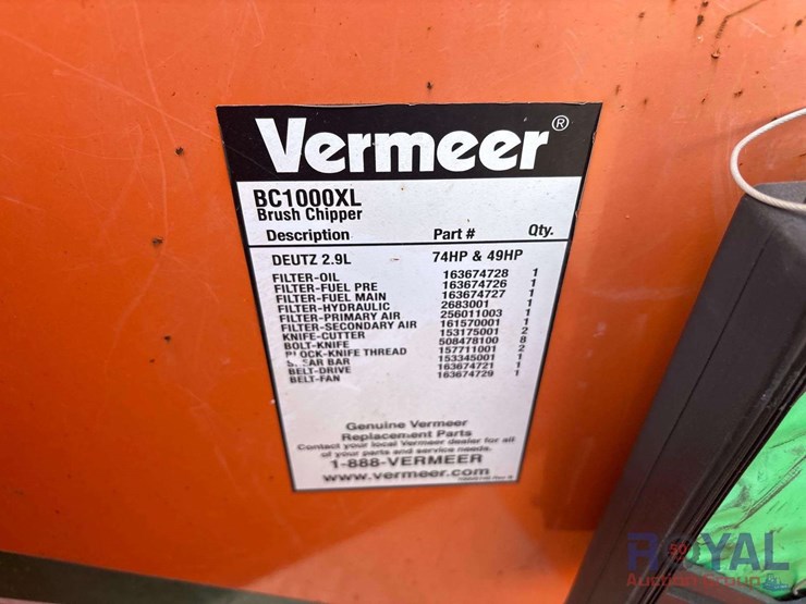 2014-vermeer-bc1000xl-s/a-towable-chipper-image-21