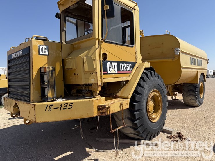 caterpillar-d25c-image-1