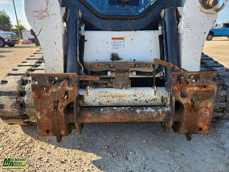 2017-bobcat-t650-image-11