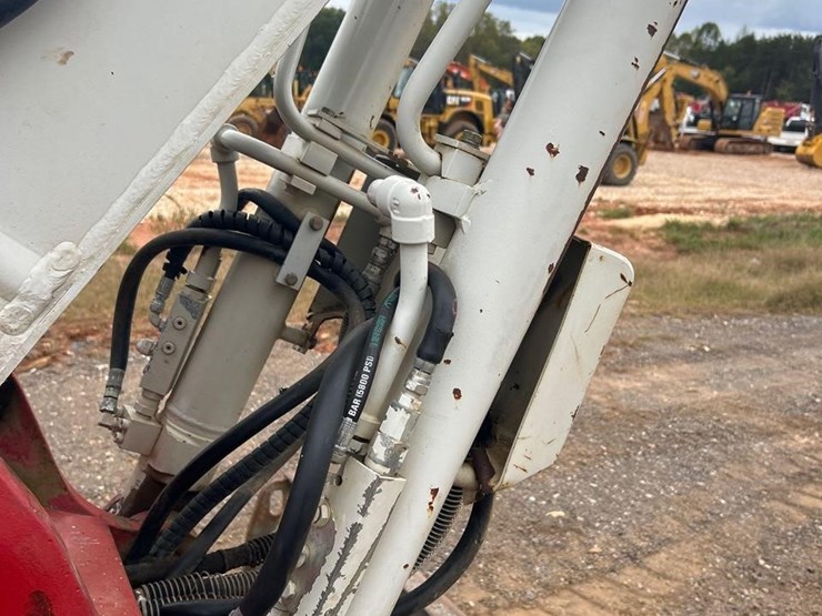 takeuchi-tb175-image-20