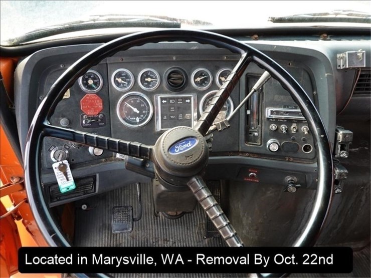 ford-l8000-image-26