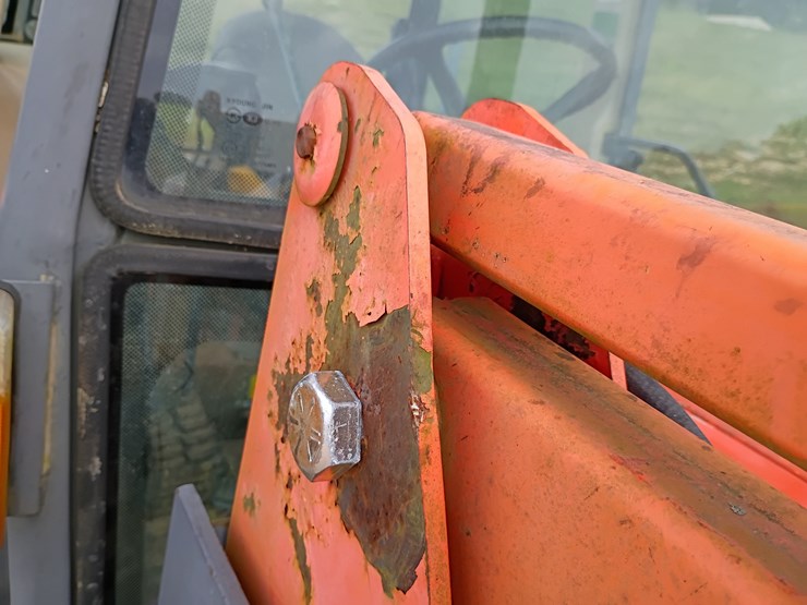 2004-kioti-dk65c-image-54