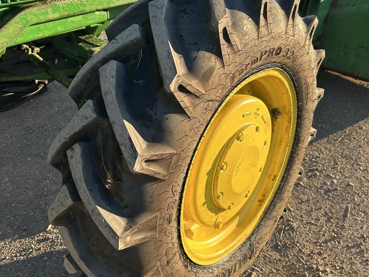 1982-john-deere-4440-image-35
