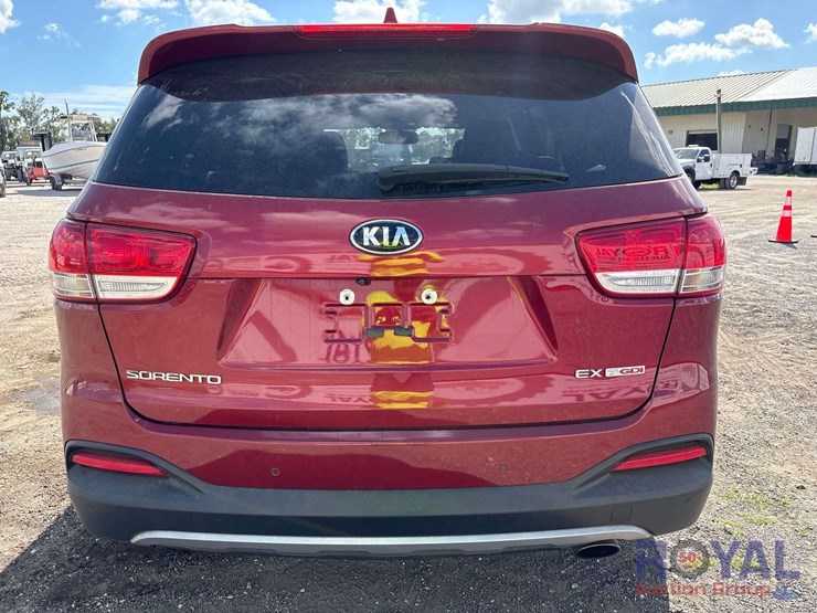 2017-kia-sorento-image-24
