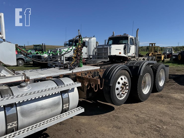 2012-western-star-4900-image-10