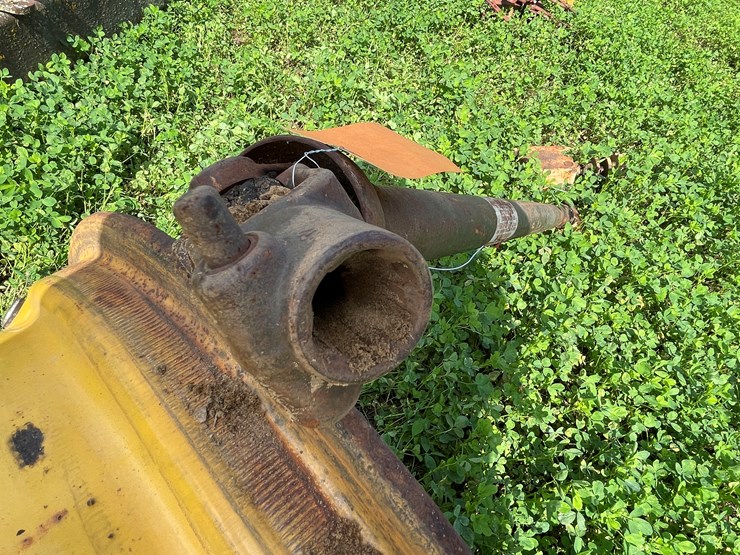 #5019-•-(8)-bolt-rim-and-pto-shaft-image-11