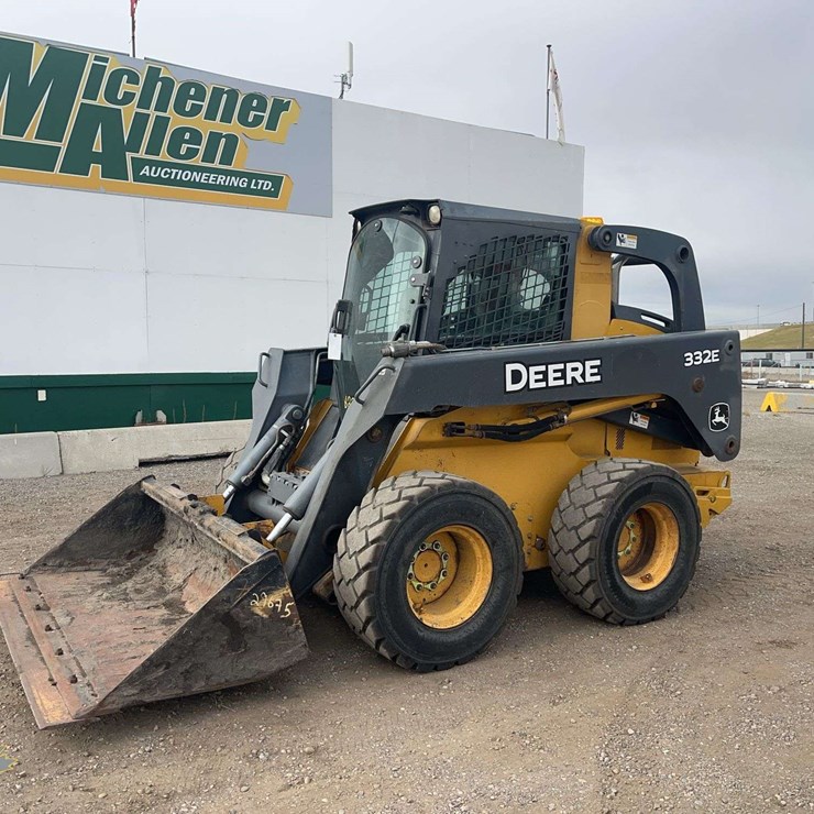 2013 DEERE 332E