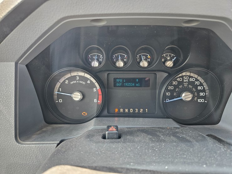 2015-ford-f450-image-48