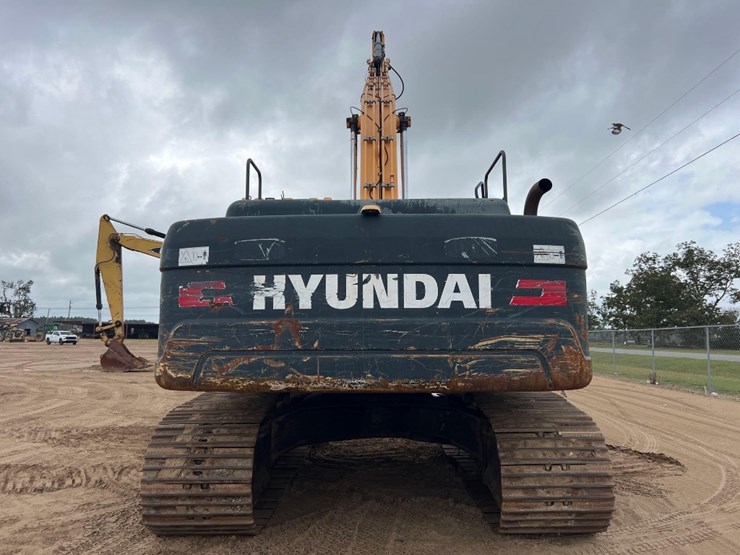 hyundai-hx300-lr-image-3