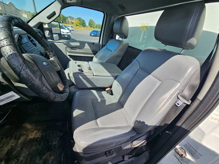 2015-ford-f450-image-38