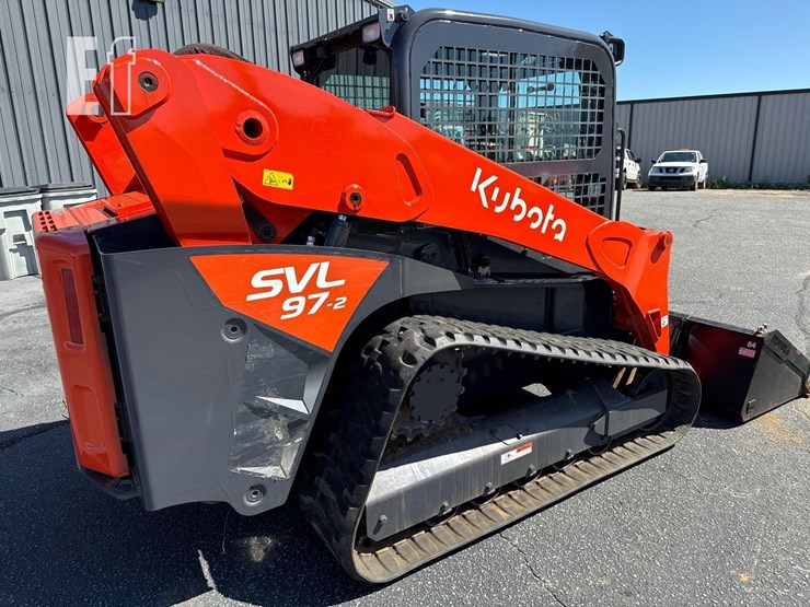 2021-kubota-svl97-2-image-3