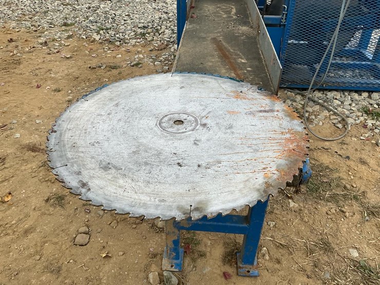 #136-•-2020-hershberger-slab-saw-image-10