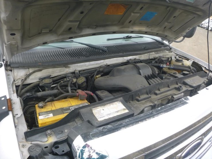 2008-ford-e450-image-12