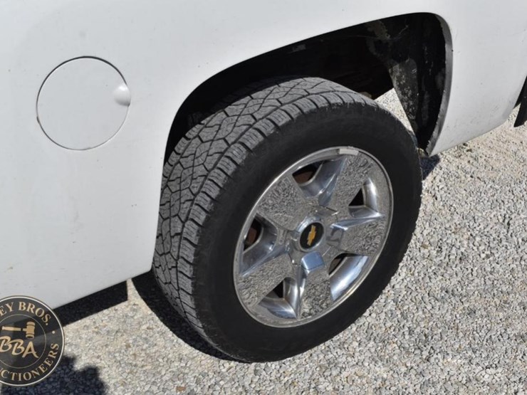2009-chevrolet-silverado-1500-ltz-image-25