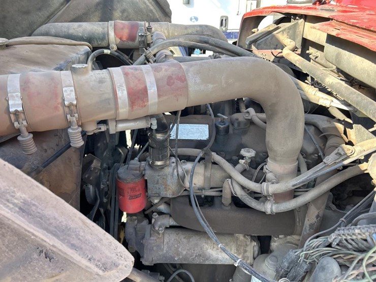 1993-mack-dm690s-image-53
