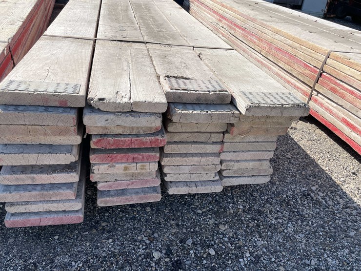 #1973-•-(40)-scaffolding-planks-image-6