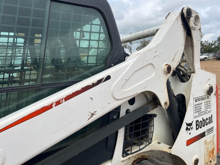 2016-bobcat-t595-image-19