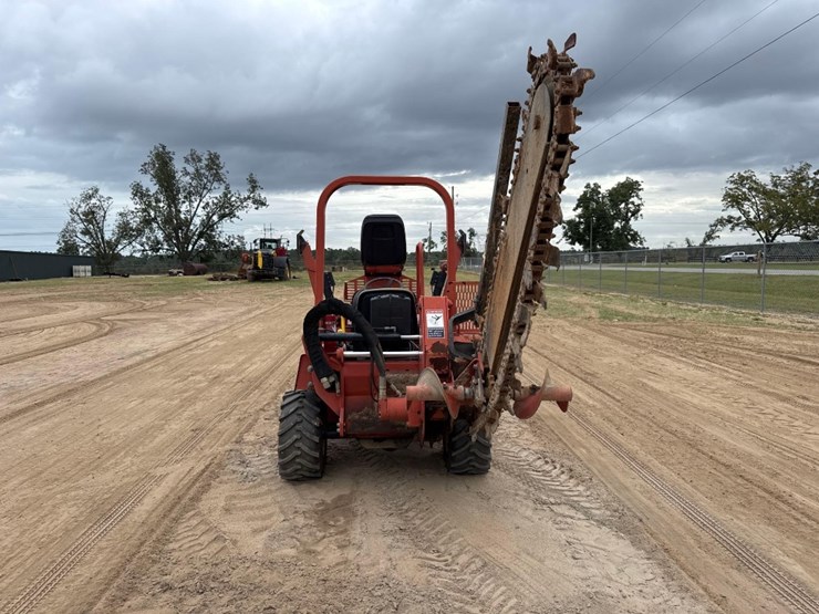 ditch-witch-rt45-image-3