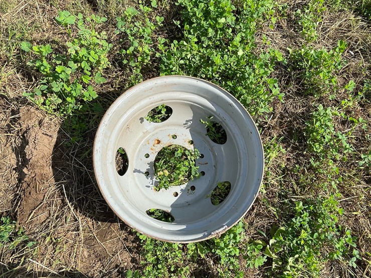 #5017-•-(10)-bolt-rim-image-2