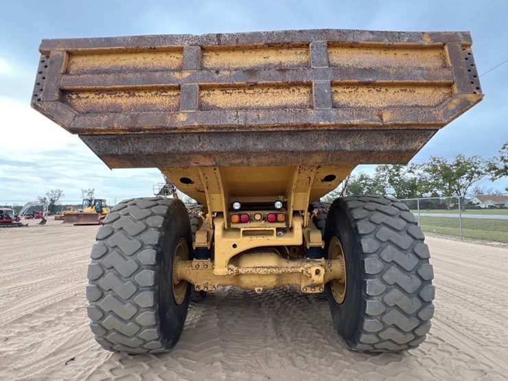 caterpillar-740b-image-3