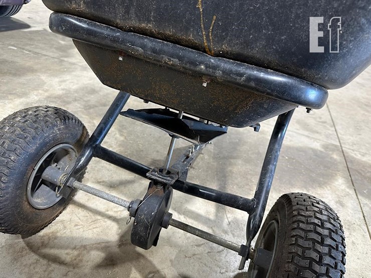 brinly-tow-behind-broadcast-spreader-image-4